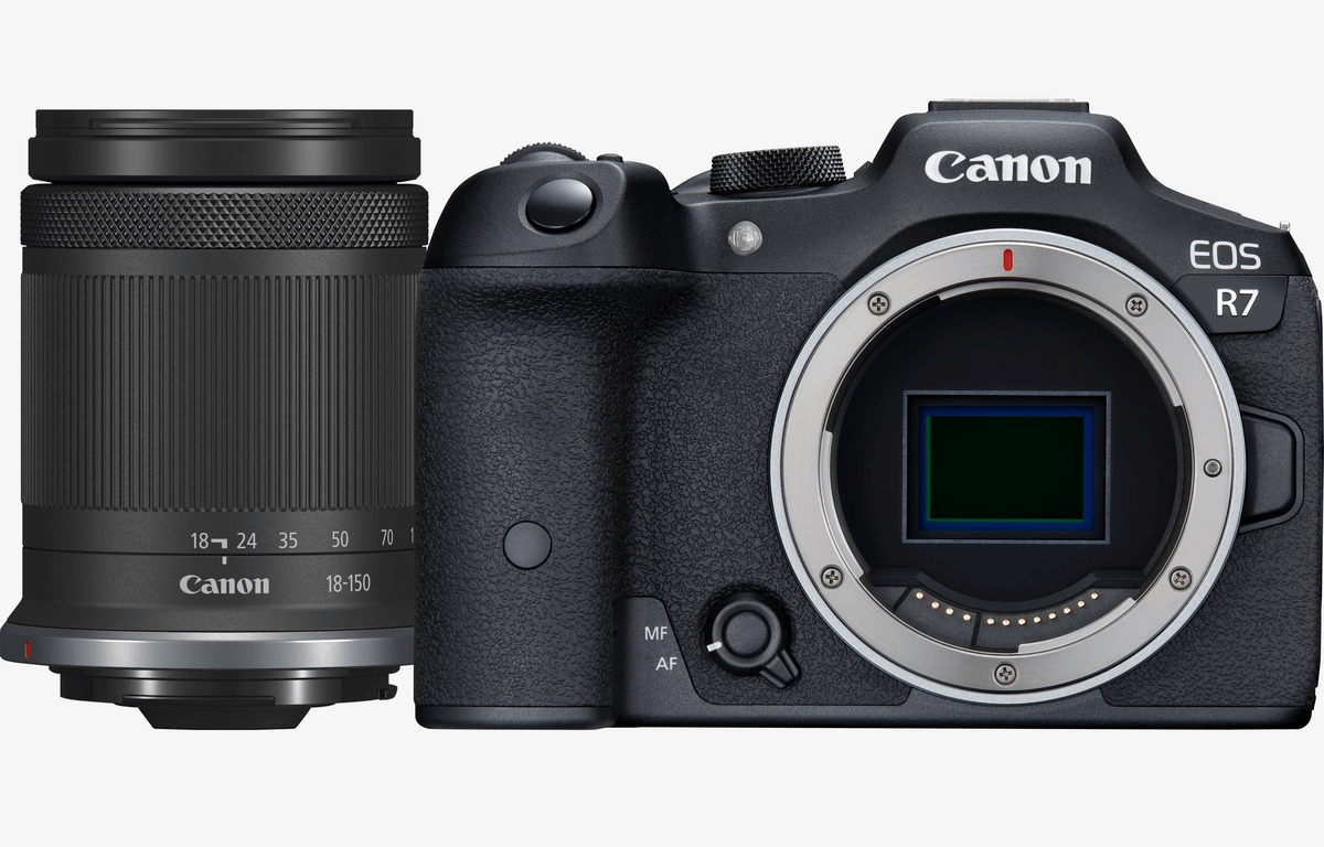 Canon R7 + RF-S 18-150mm F3.5-6.3 IS STM Lens